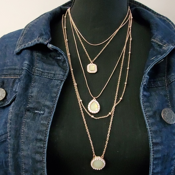 Guess Jewelry - GUESS NECKLACE